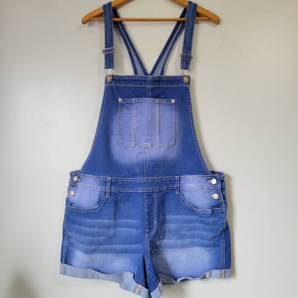 No Boundaries Denim - EUC NO BOUNDARIES RELAXED FIT OVERALL SHORTS SZ XXL / 19 JUNIORS